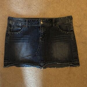 Rue21 Dark Wash Denim Mini Skirt Distressed Hem Size 11/12